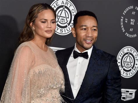 chrissy teigen abtreibung|Chrissy Teigen Shares She Had An Abortion To Save Her Life